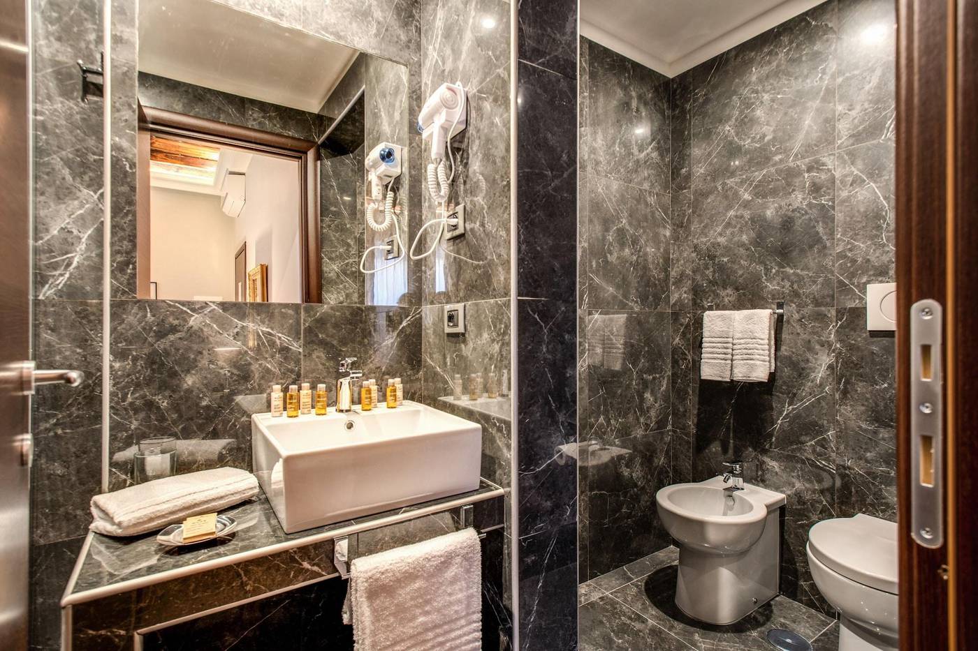 Relais-De-La-Poste-Room-46