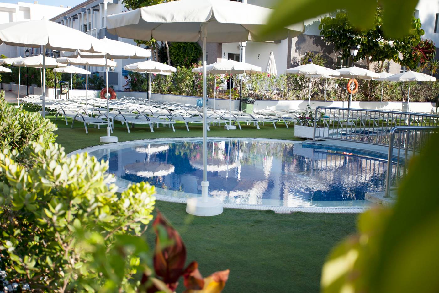 Coral Compostela Beach Golf Apartments