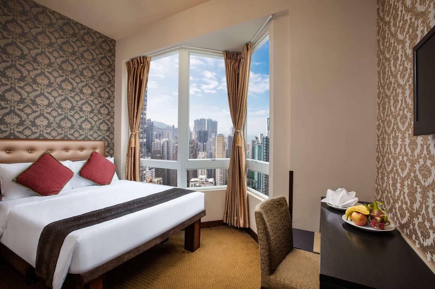 Ramada-Hong-Kong-Harbour-View-Room-7