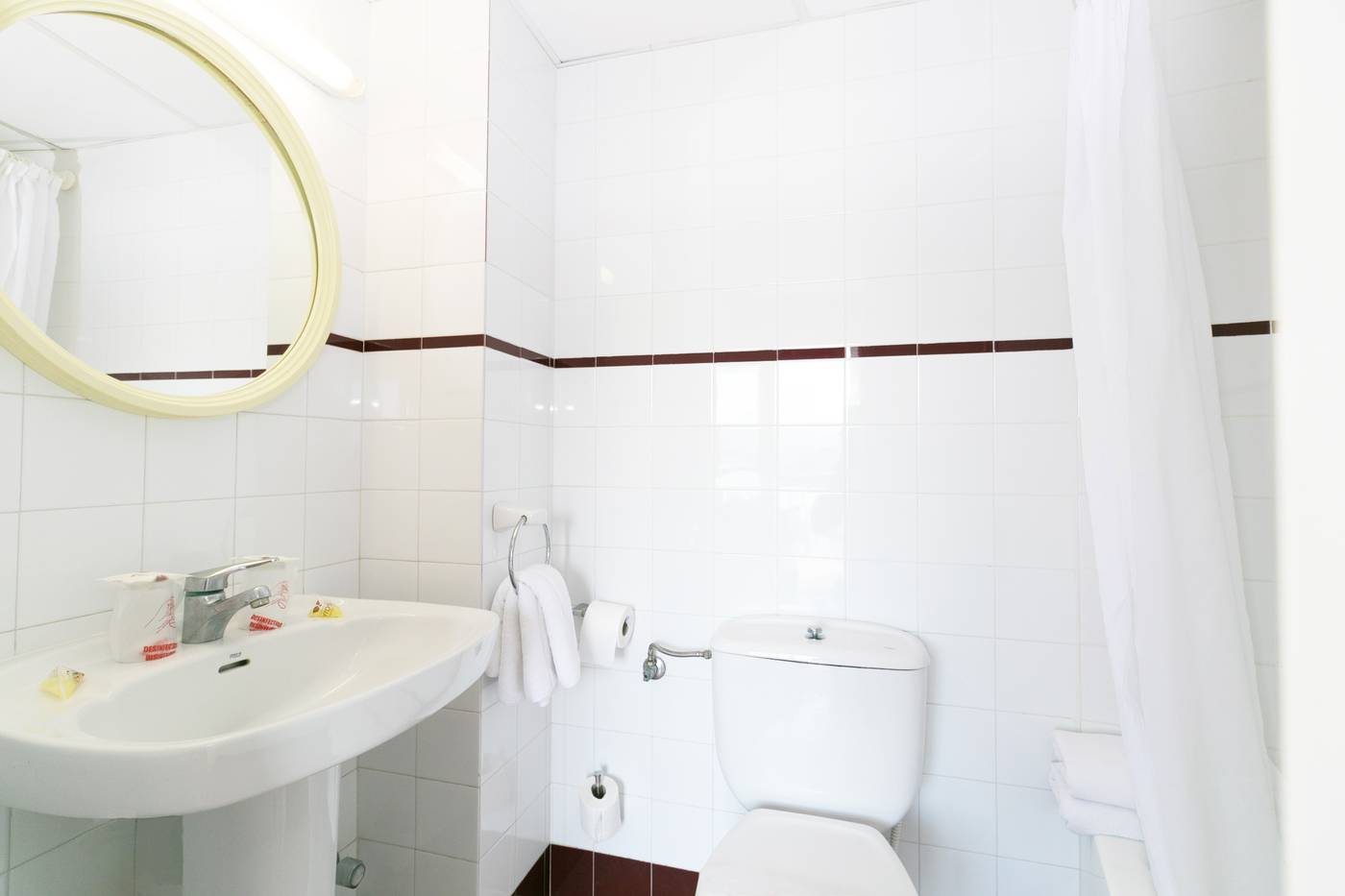 The-Red-Hotel-by-Ibiza-Feeling-Room-27