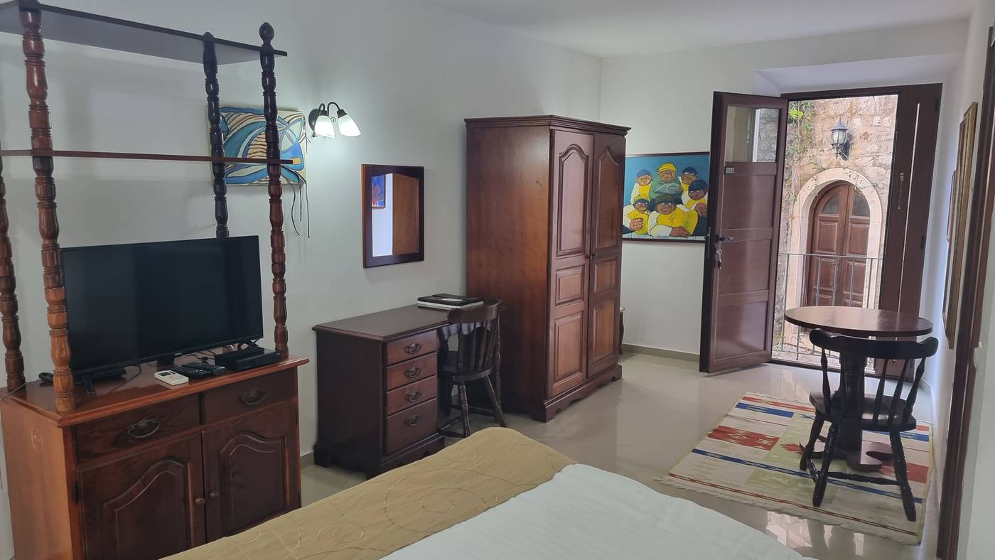 Hotel-Palata-Venezia-Room-36