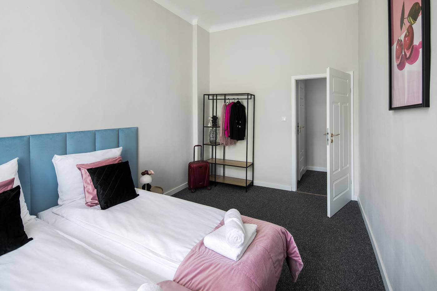 Green-Avenue-Apartments-Room-48