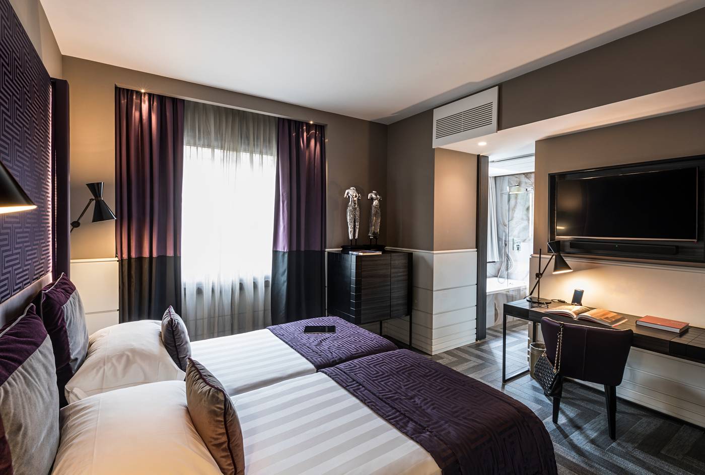 The-Tribune--Part-of-JDV-by-Hyatt-Room-2