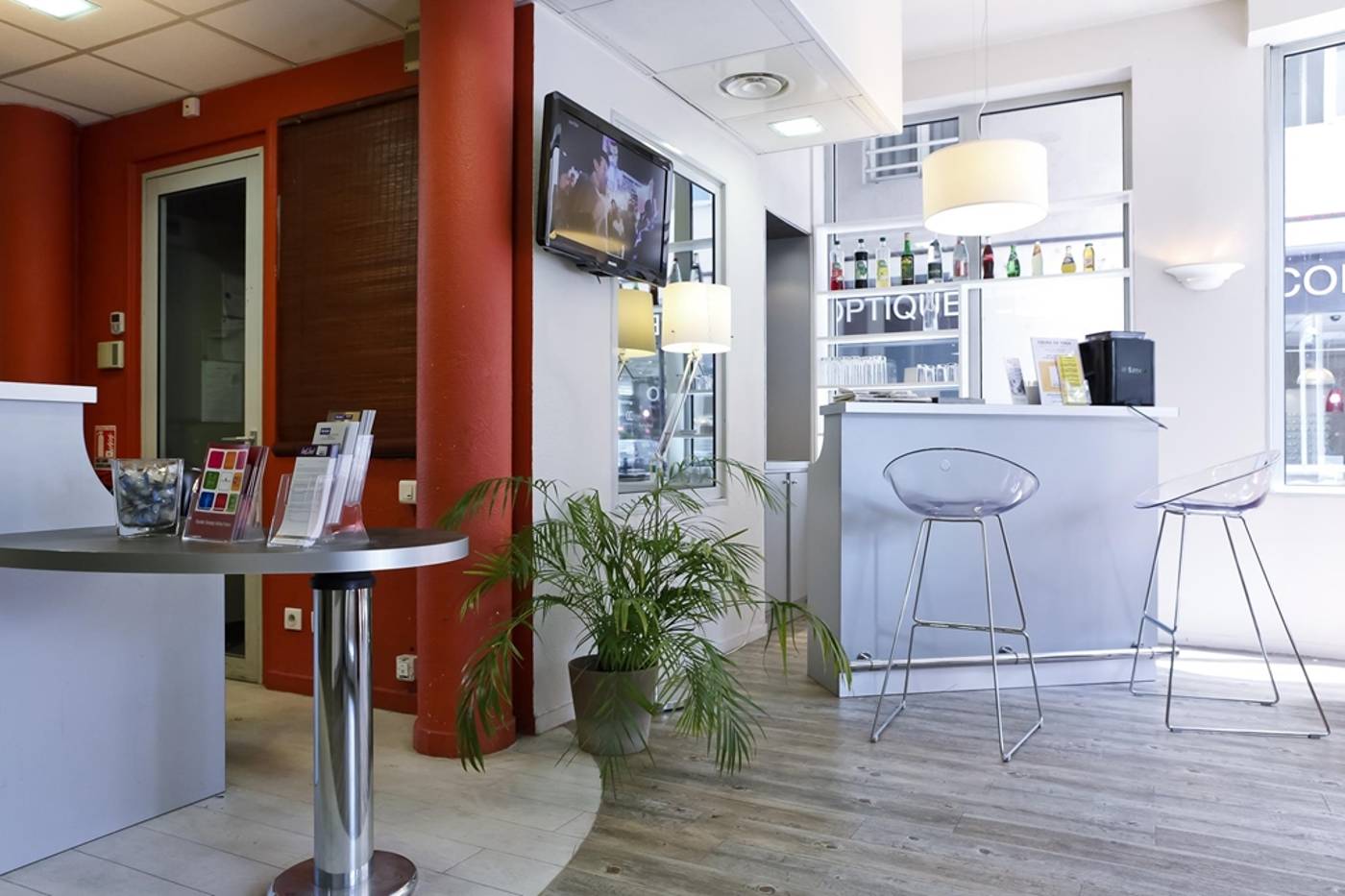 Hôtel Lyon Croix-Rousse Hénon - France - LYON - General view - 4