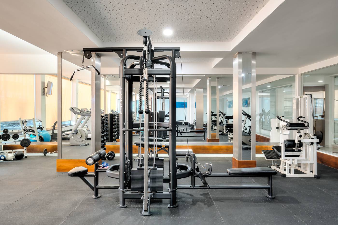 Jupiter-Algarve-Hotel---Beach---Spa-Sports-and-Entertainment-56