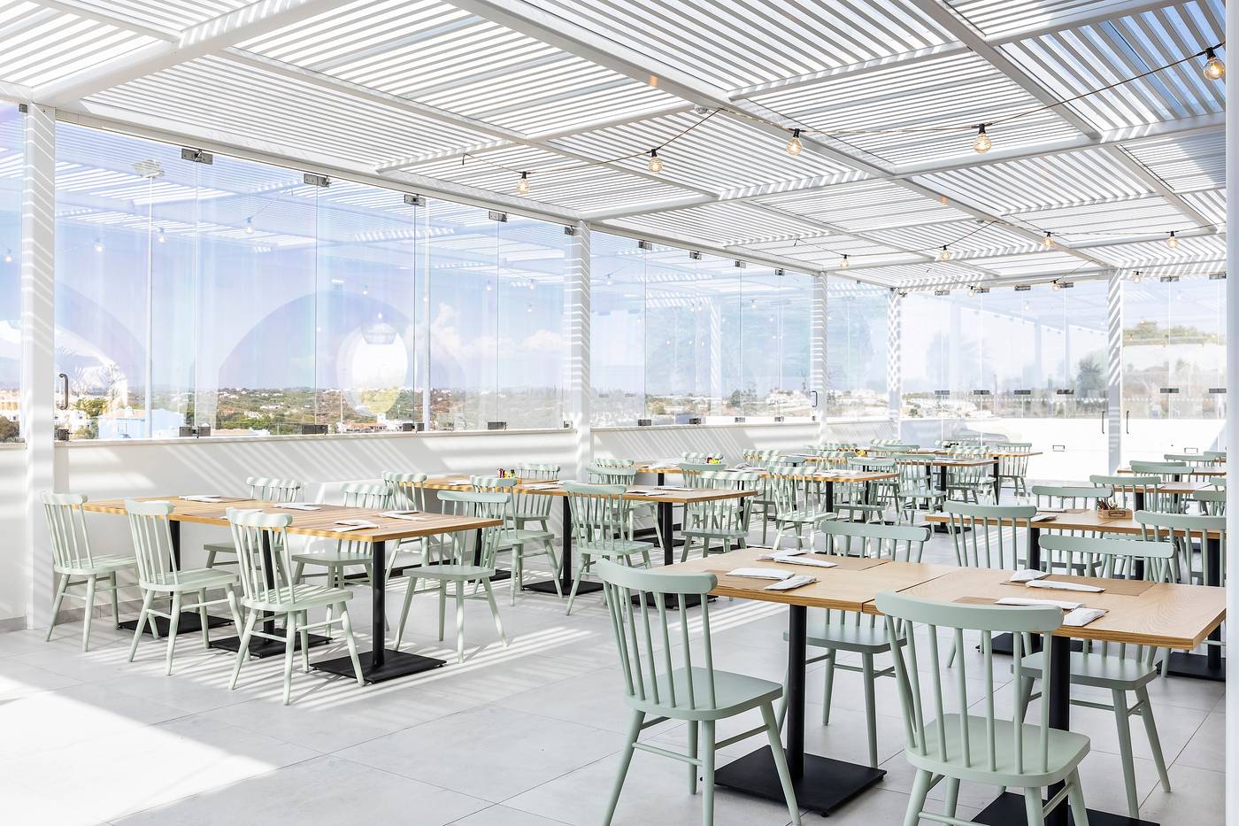 Eden-Villas-and-Apartments-Restaurant-60