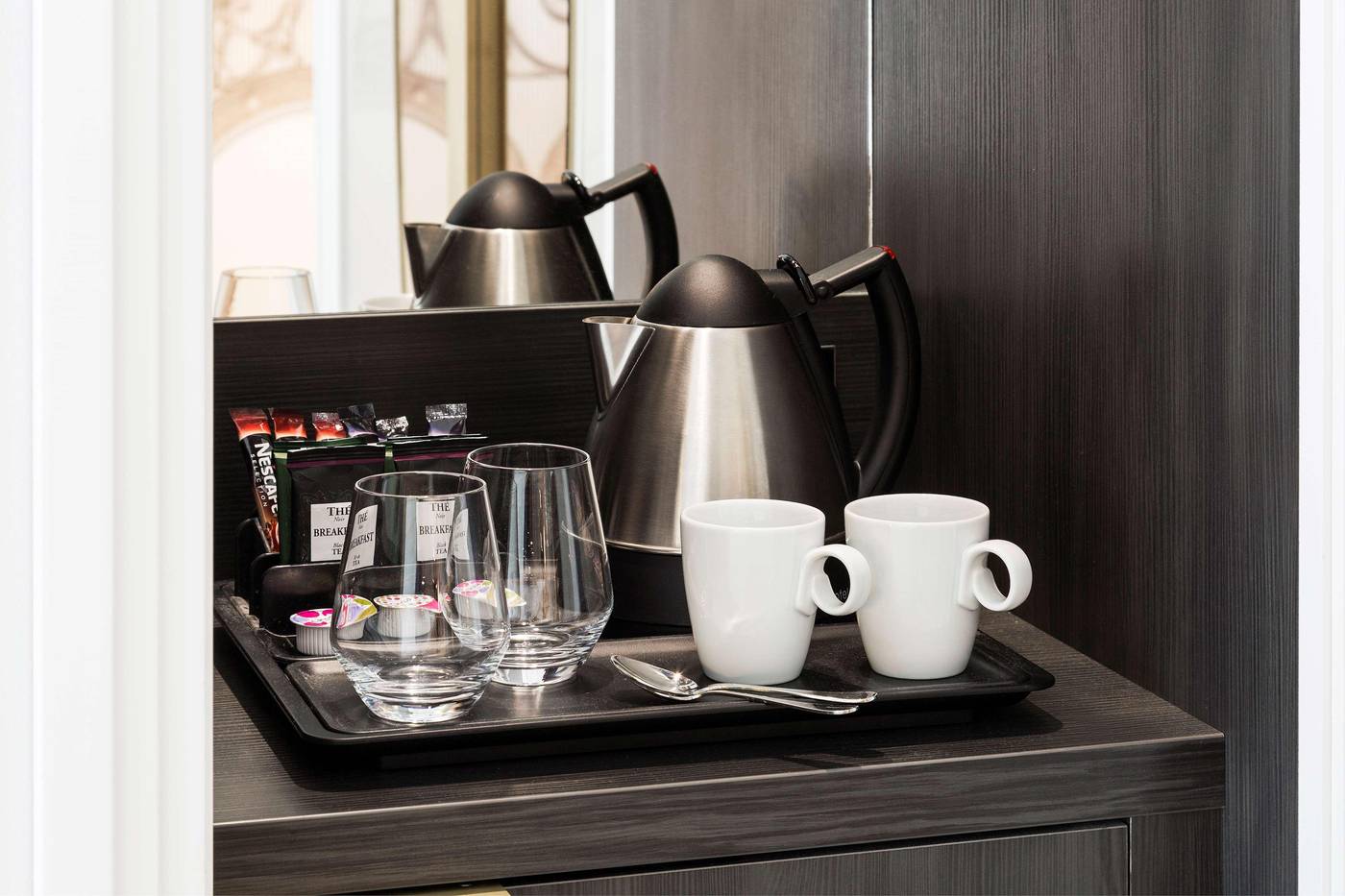 Hilton-Paris-Opera-Room-10