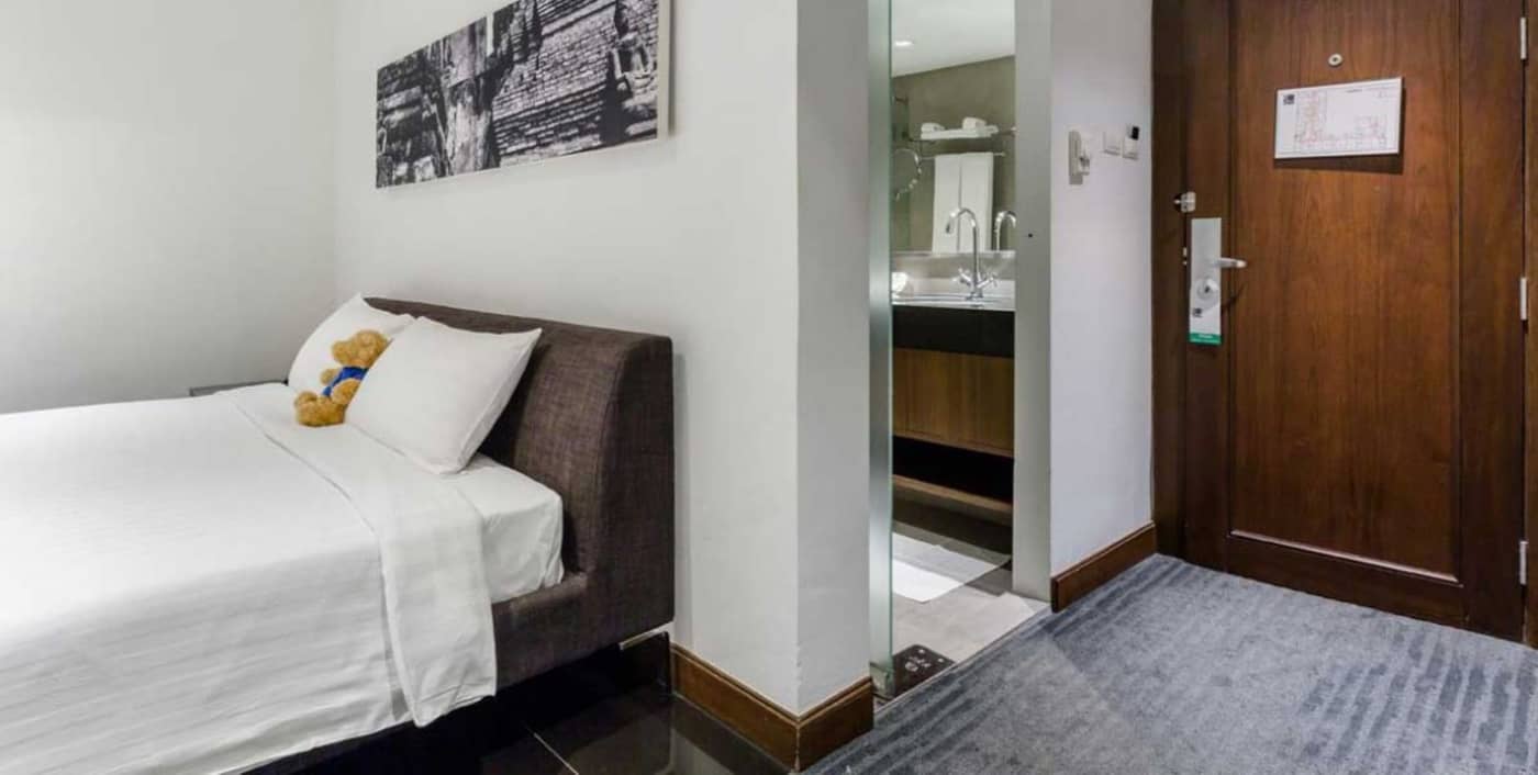 S33-Compact-Sukhumvit-Hotel-Room-19