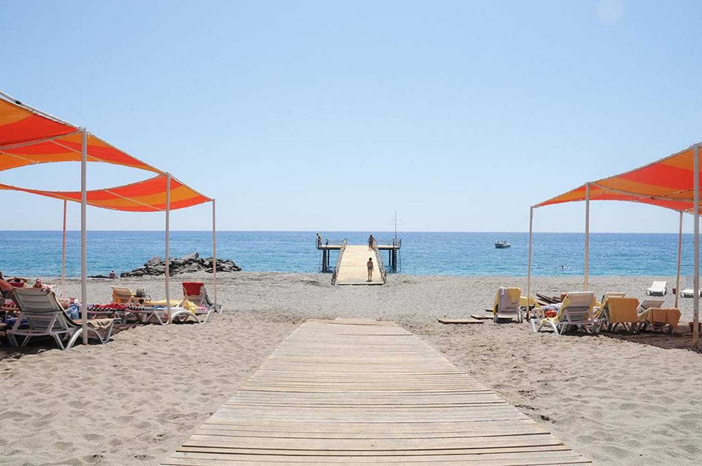 Goldcity-Hotel-Beach-54