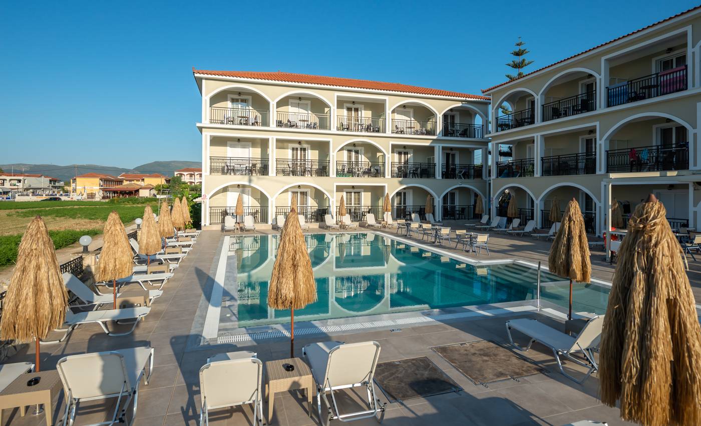 Athina-Apartments-Pool-3