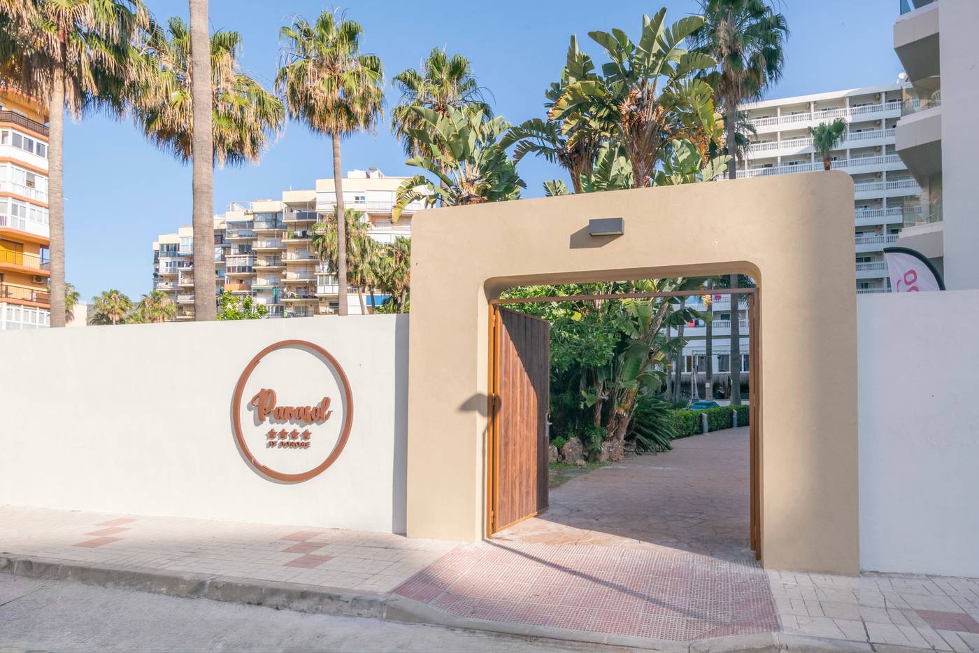 Parasol-Garden-General-view-16