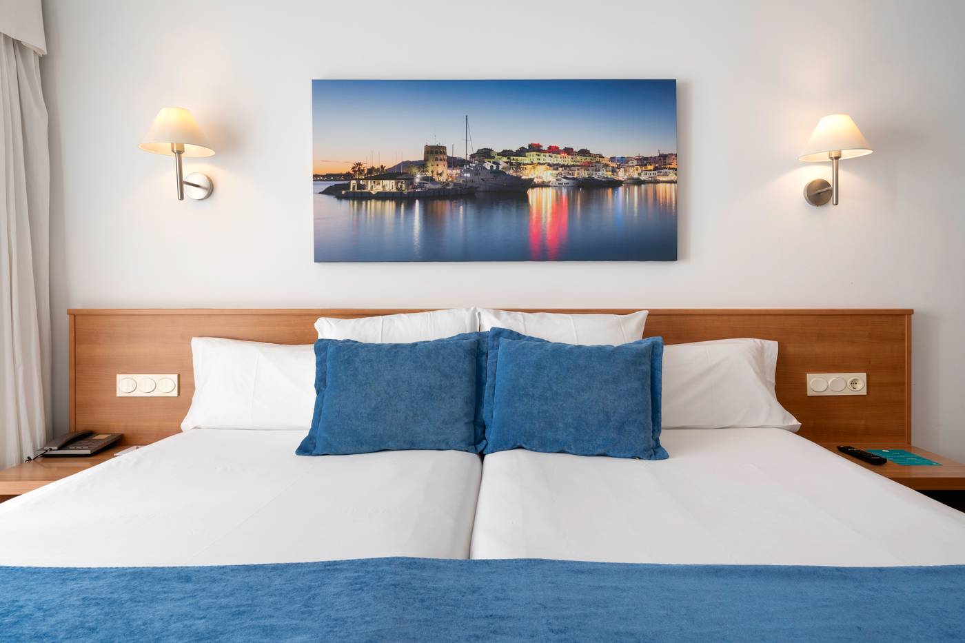 AluaSun-Lago-Rojo-Room-31