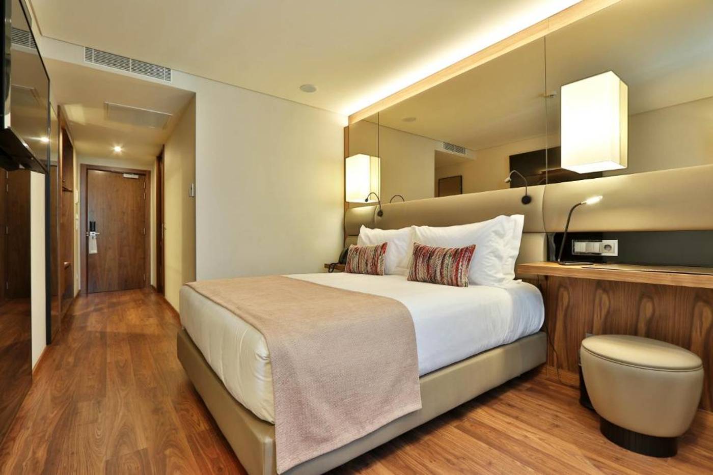 Turim-Iberia-Hotel-Room-20