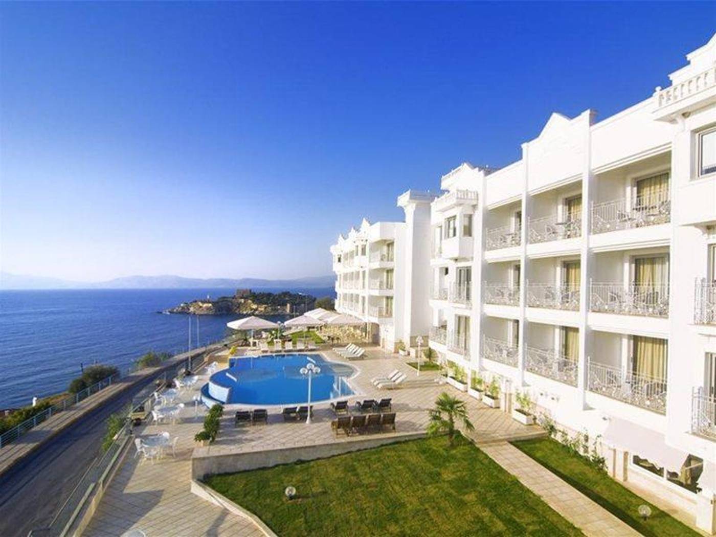 Golden-Gate-General-view-15