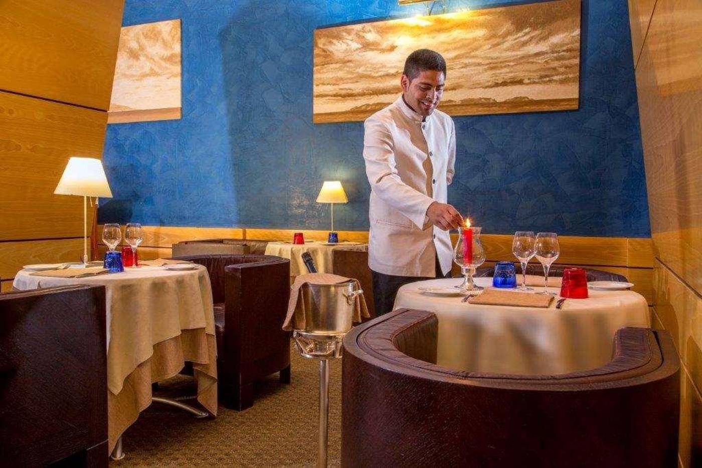 Unaway-Hotel-Empire-Roma-Bar-49