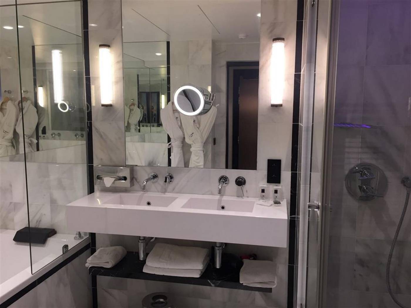 Best-Western-Hotel-Univers-Room-30