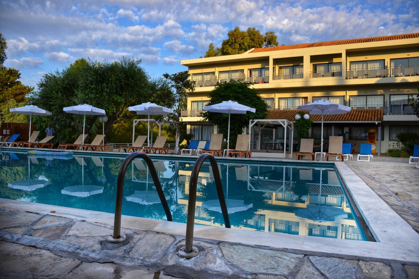 Dassia-Holiday-Club-General-view-4