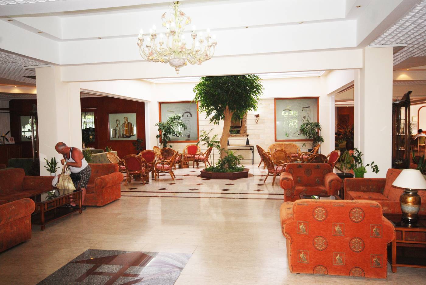 Avlida-Lobby-48