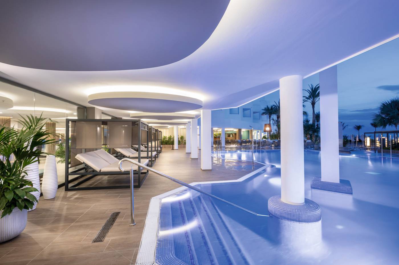 Riu-Palace-Jandia-Pool-36