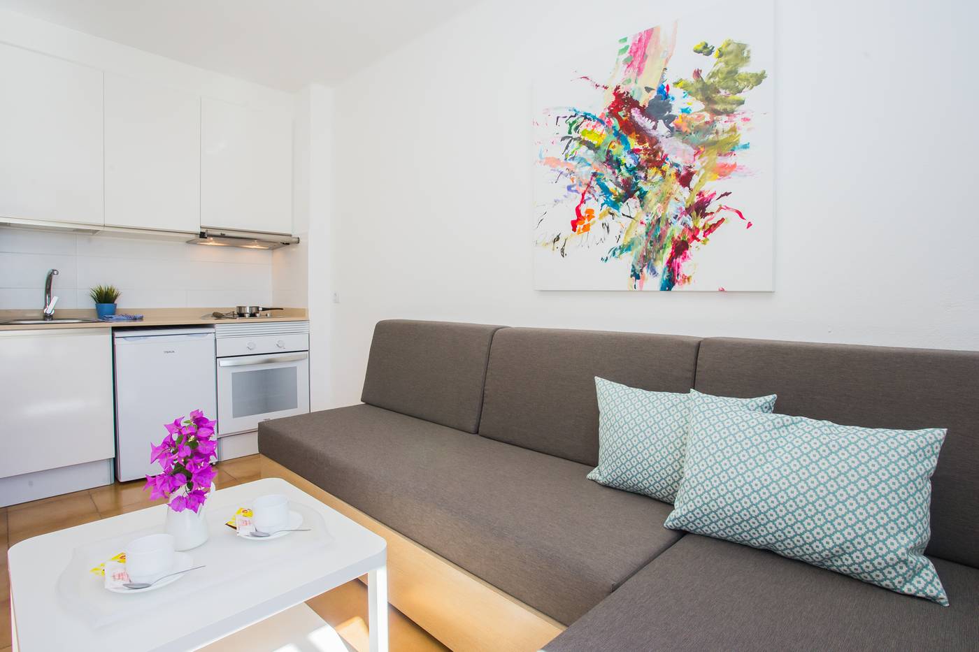 Los-Tulipanes-Room-27