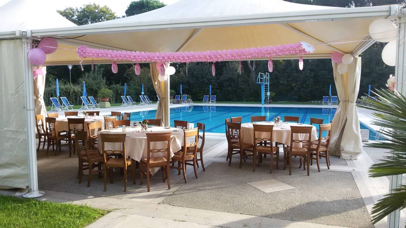 Country-Club-Restaurant-27