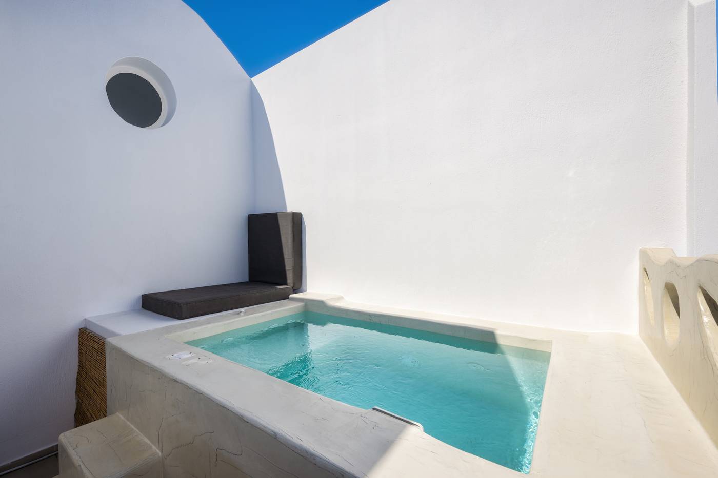 Aelia-Luxury-Suites-Room-69