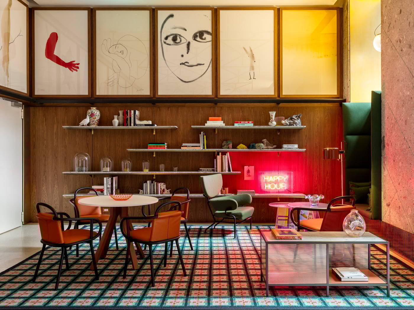 Room-Mate-Giulia-Lobby-16