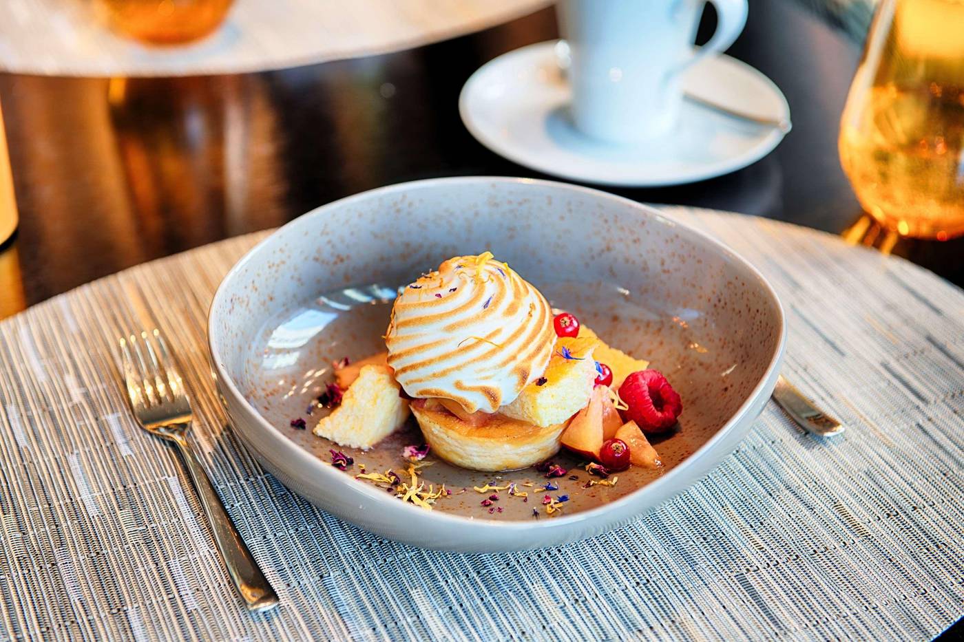 Steigenberger-Hotel-am-Kanzleramt-Restaurant-53