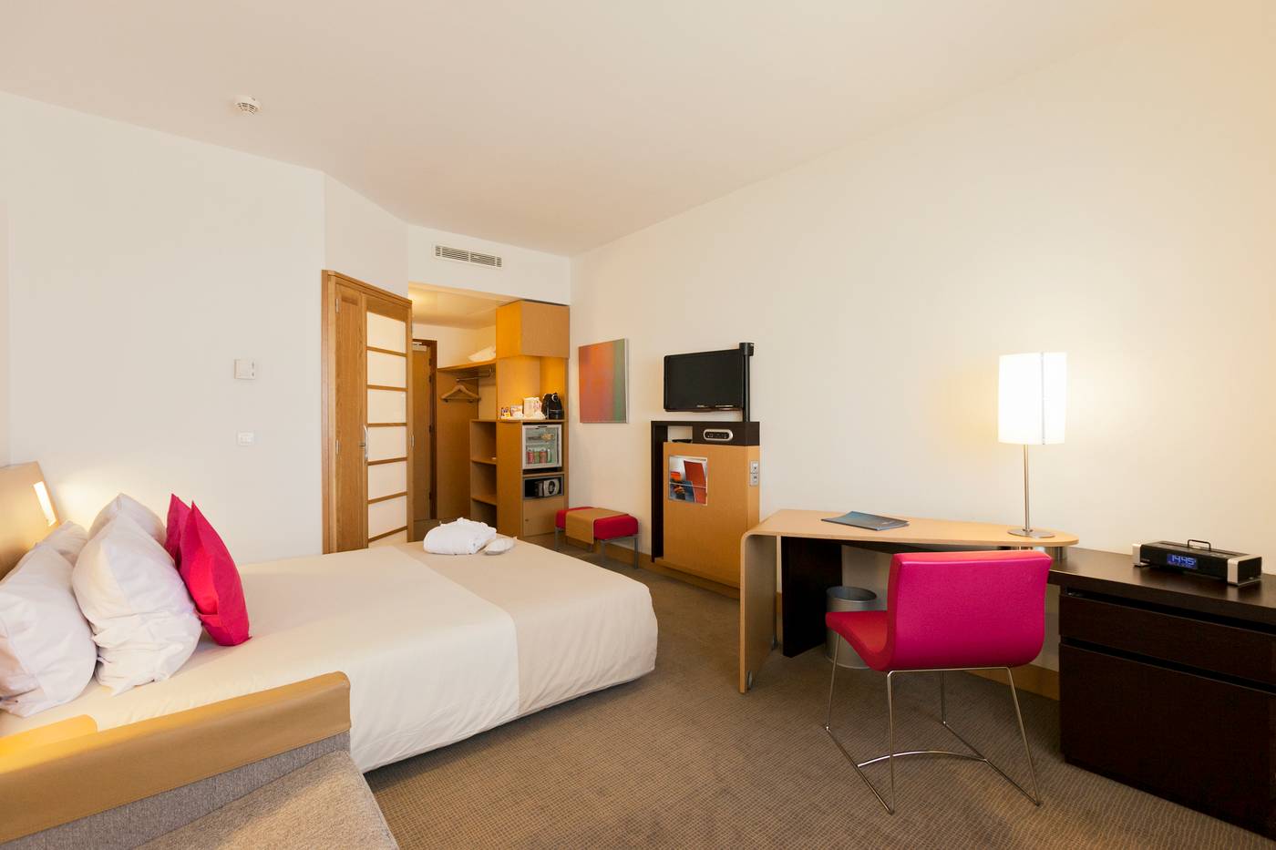 Novotel-Tunis-Room-26