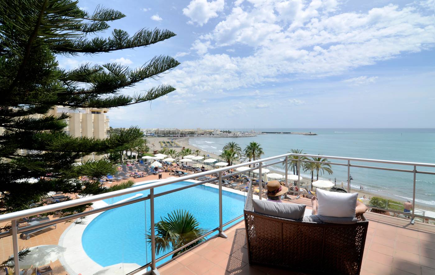 Medplaya-Riviera---Adults-Recommended-Terrace-47
