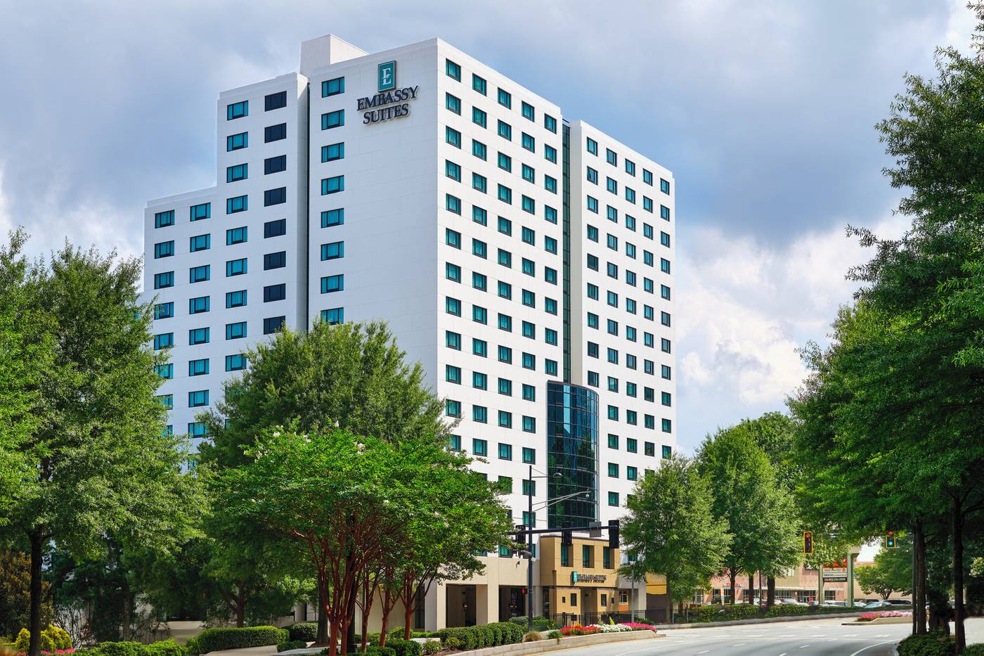 Embassy Suites by Hilton Atlanta Buckhead-United States-ATLANTA-General view-6