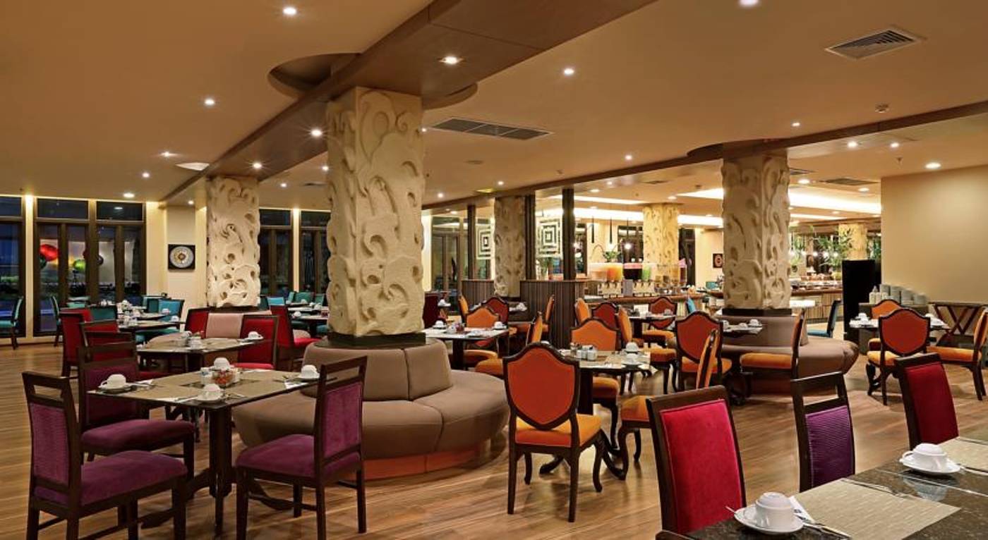Novotel Phuket Vintage Park