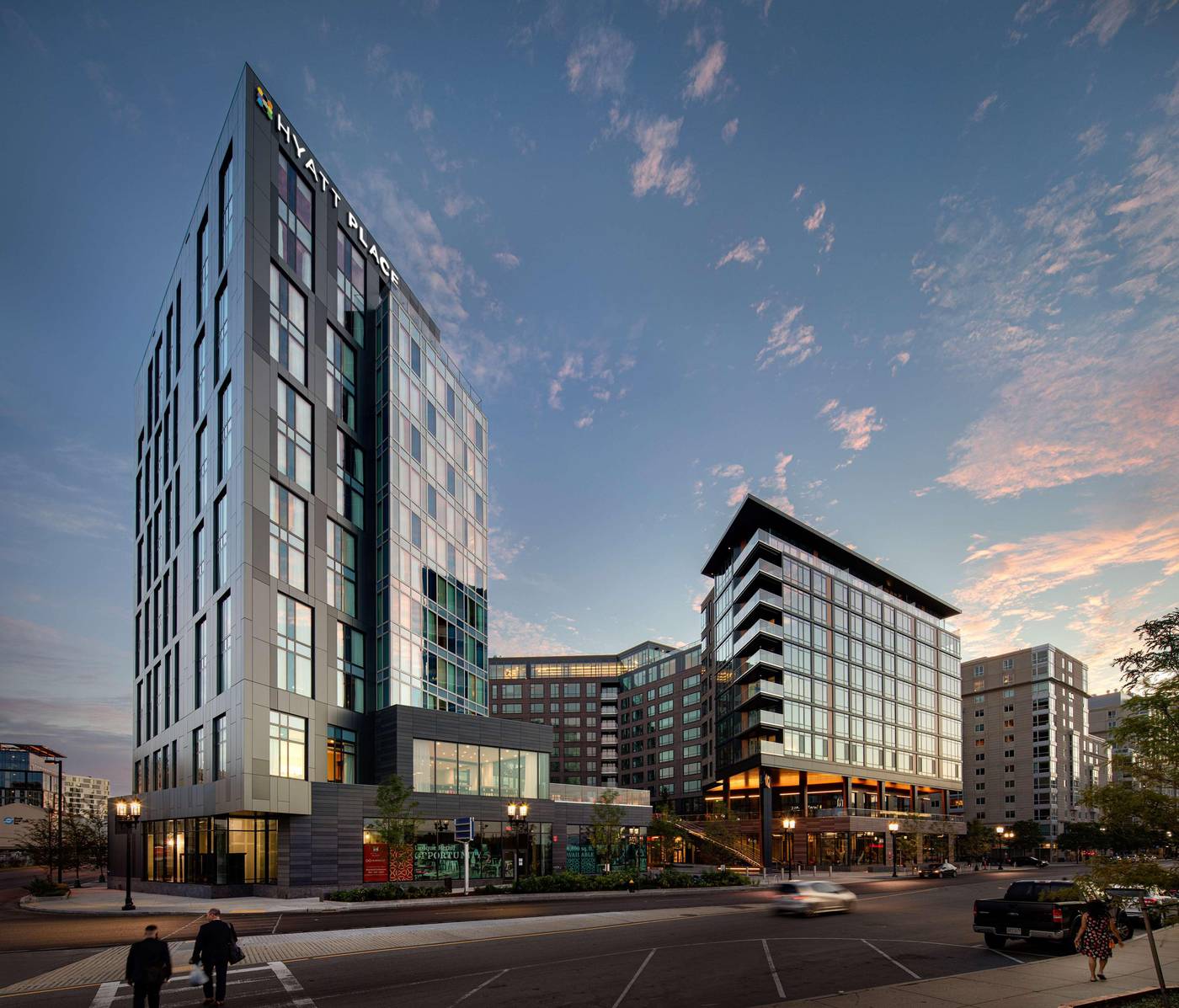 Hyatt-Place-Boston-seaport-district-General-view-10