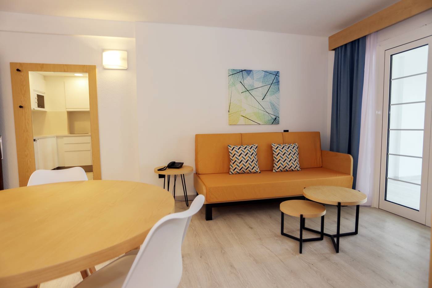 Andorra-Hotel-and-Apartments-Room-25