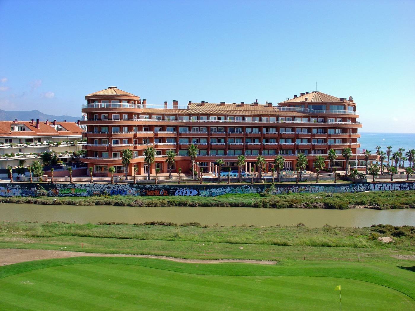 Sunway-Playa-Golf-Sitges-General-view-4