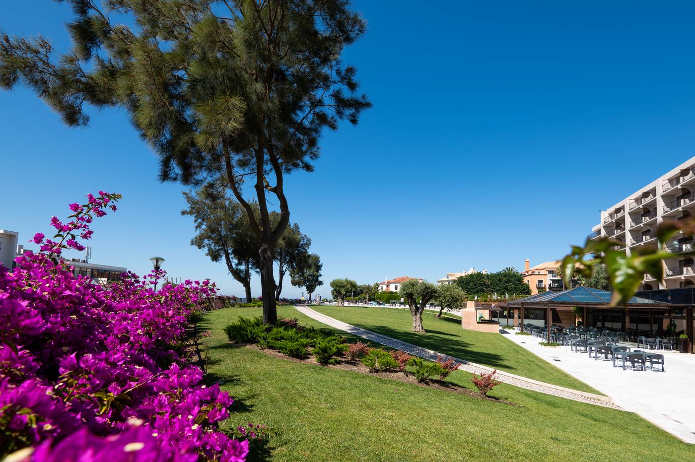 Vila-Gale-Village-Cascais-Terrace-42