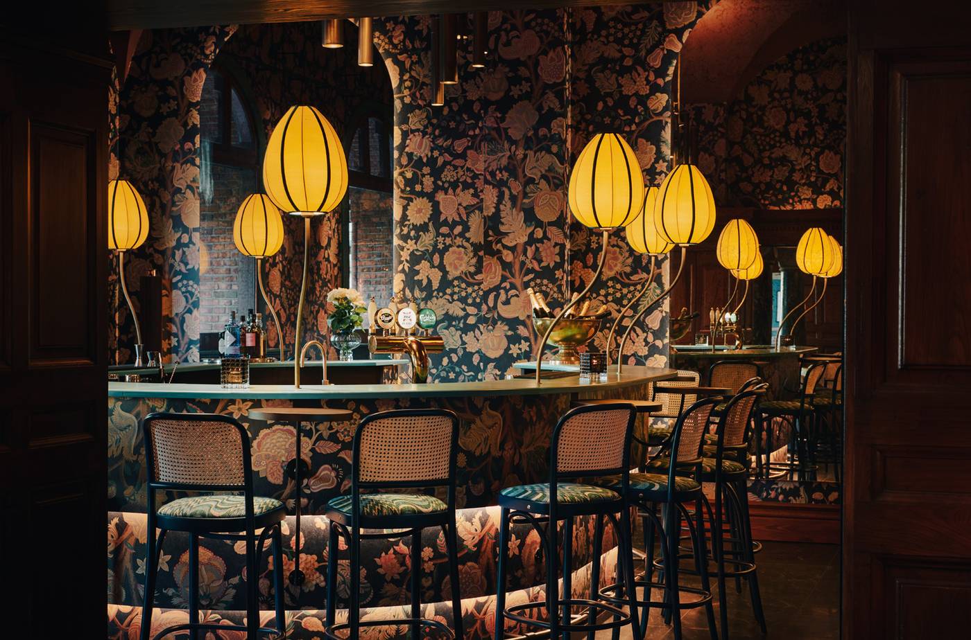 Ascot-Hotel-General-view-17