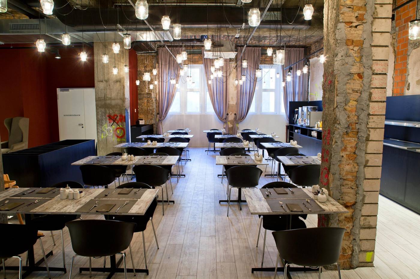 Catalonia-Berlin-Mitte-Restaurant-37