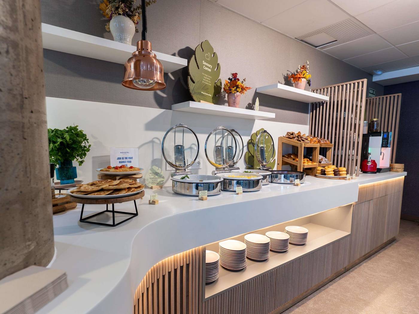 Novotel-Suites-Malaga-Centro-Restaurant-30