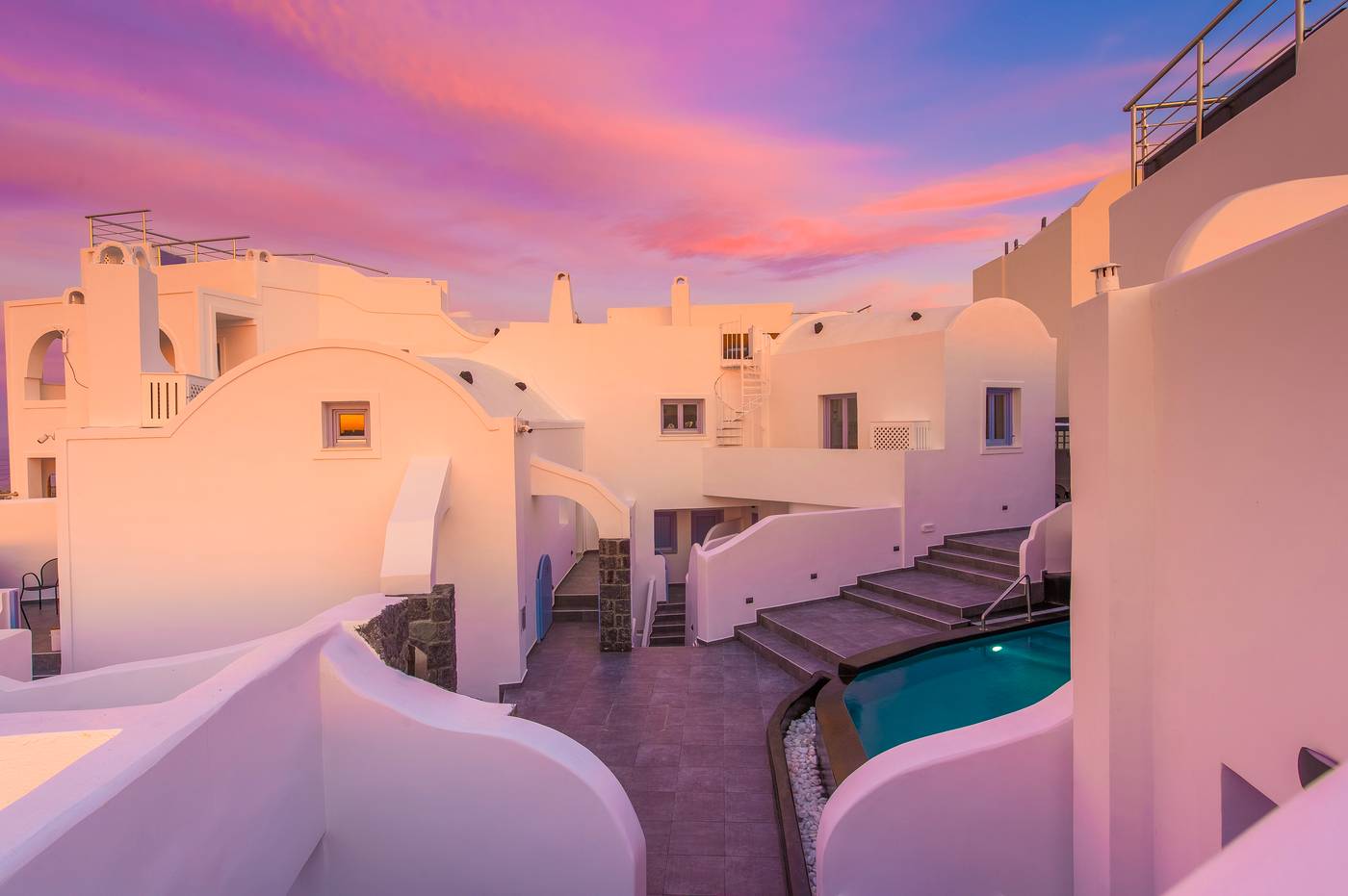 Sole-D-Oro-Luxury-Suites-General-view-13