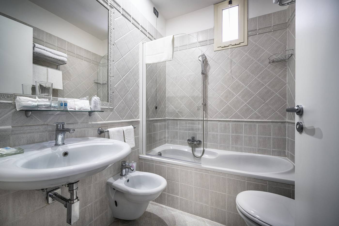 Hotel-Europa-Room-29