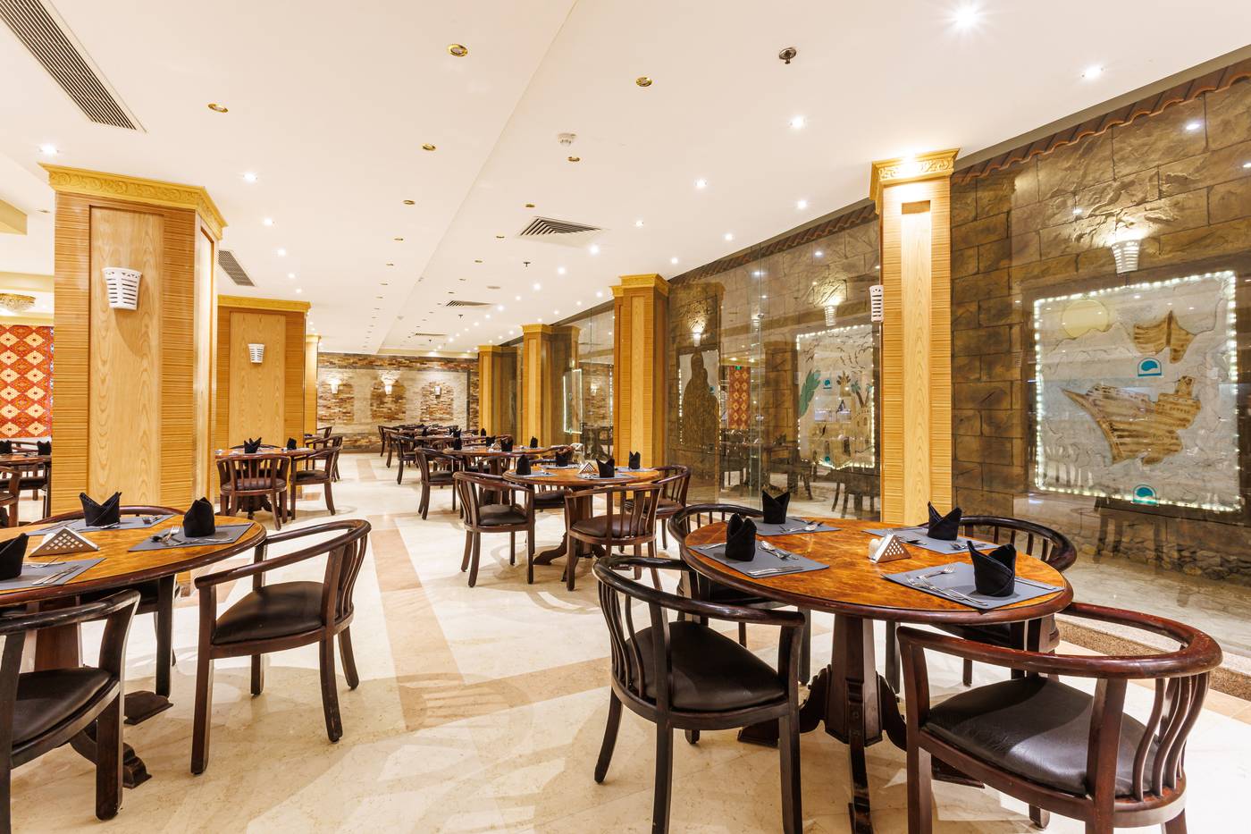 SUNRISE Solara Aqua Park 25.09