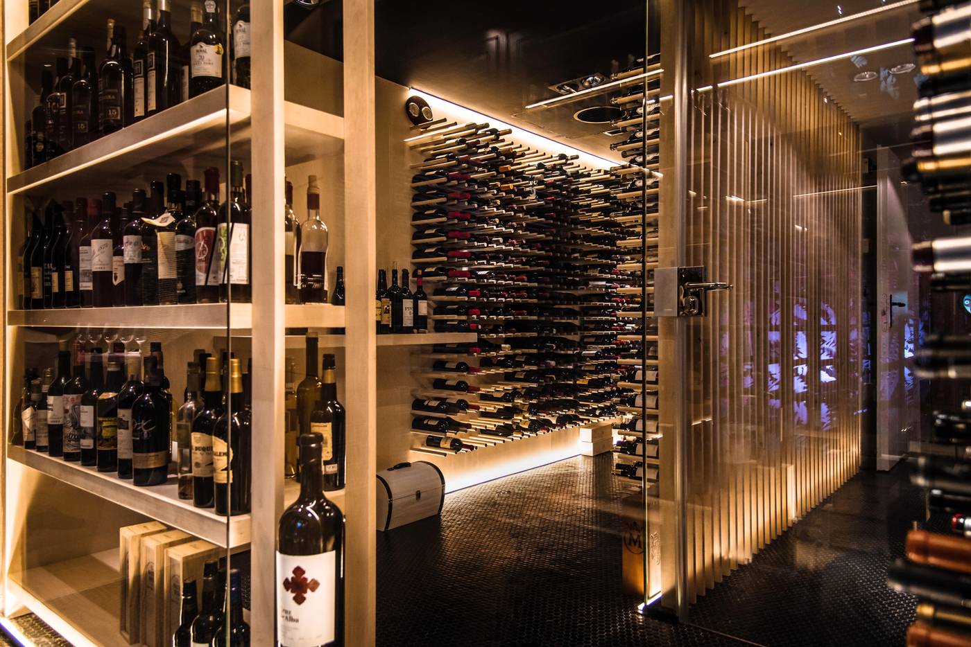 Hyatt-Regency-Hesperia-Madrid-Bar-24