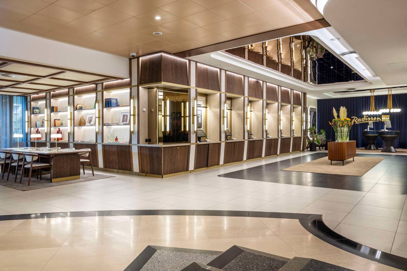 Radisson-Blu-Scandinavia-Copenhagen-Lobby-4