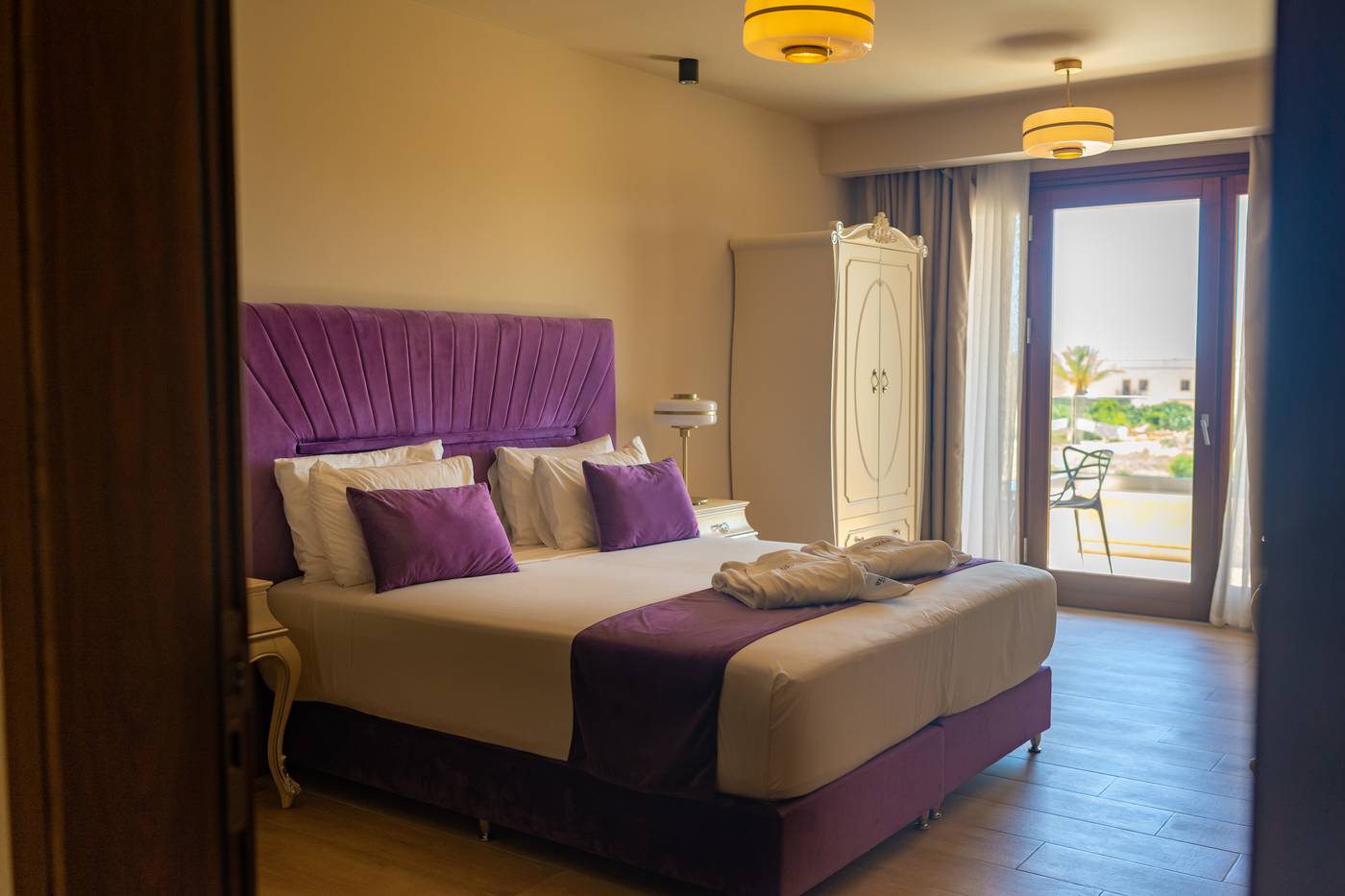 Santa-Lucia-Boutique-Hotel-Room-12