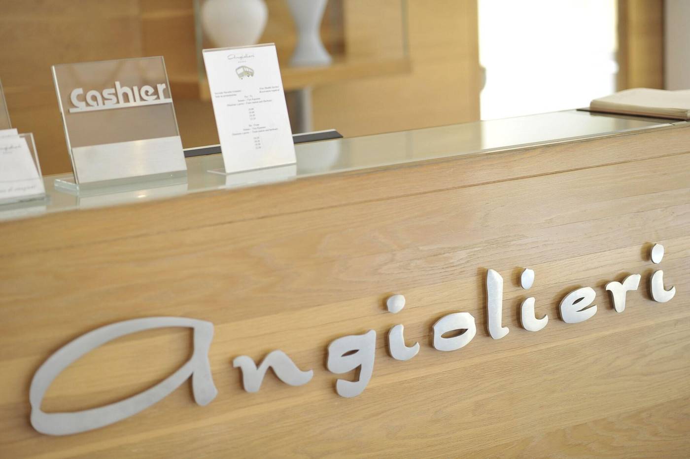 Grand-Hotel-Angiolieri-Lobby-56