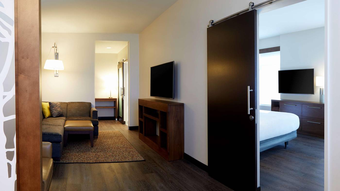 Hyatt Place Las Vegas at Silverton-United States-Las Vegas-Room-10