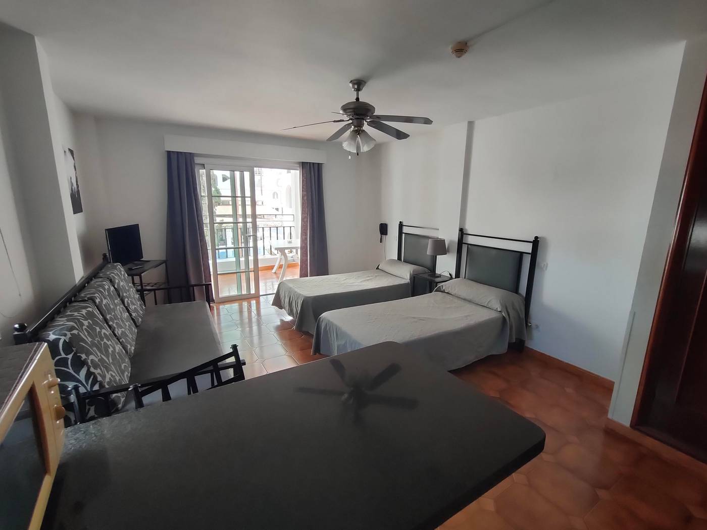 Pueblo-Torviscas-Room-21