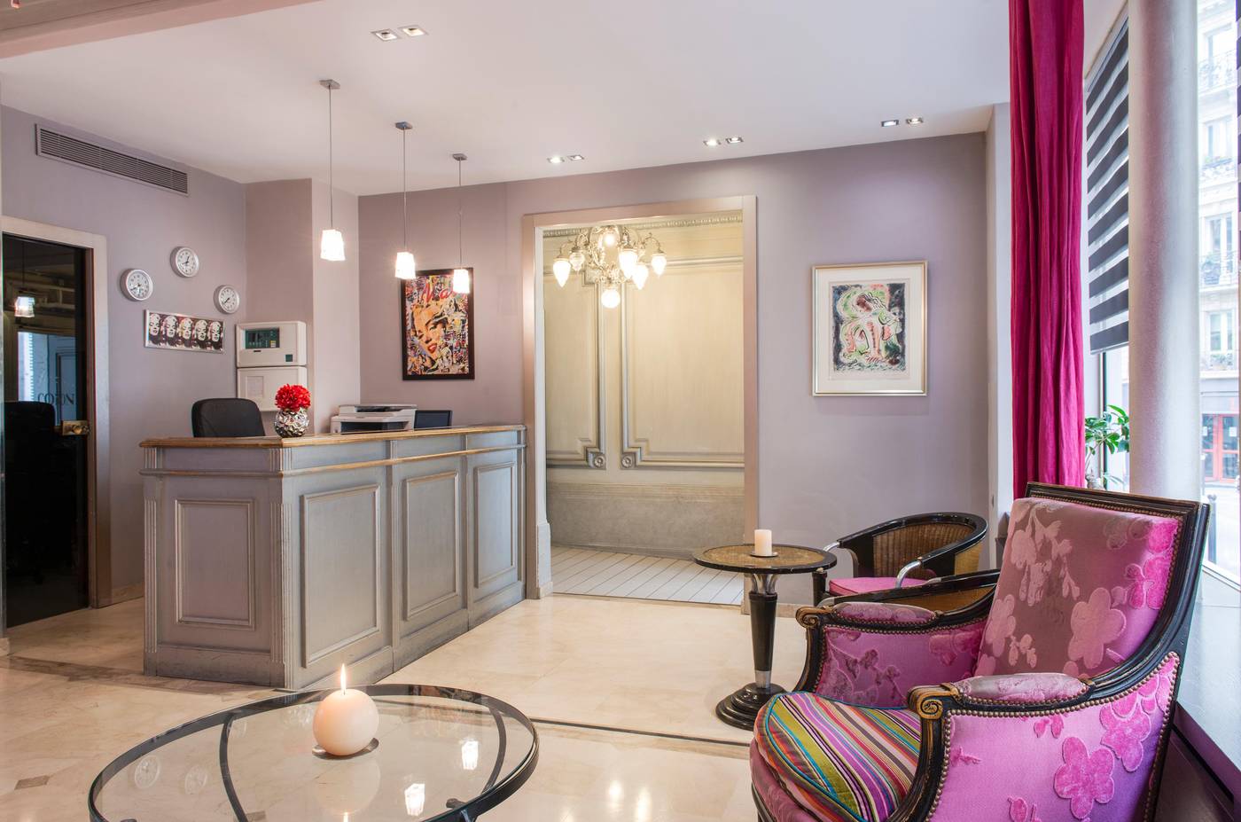 Corona-Rodier-Lobby-3