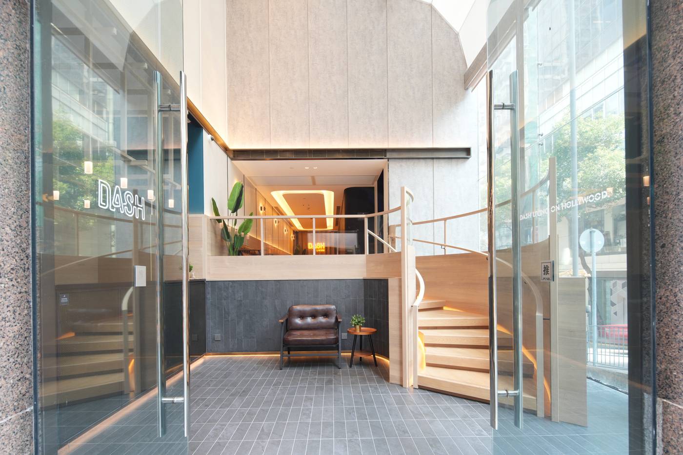 Dash-Living-on-Hollywood-General-view-7